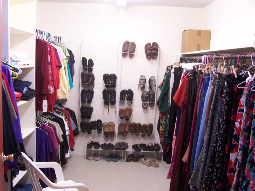 8 her closet